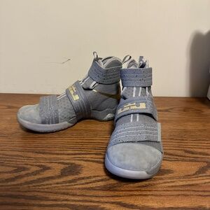 Nike lebron james soldier_ten